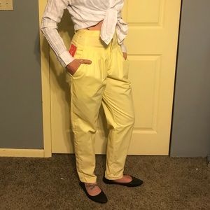 Vintage Lee casual silhouette pants yellow NWT 8